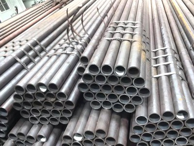 現(xiàn)貨優(yōu)質(zhì)Q235鋼管 熱擴無縫管 Q345熱擴無縫管16mn鋼管切割批發(fā)