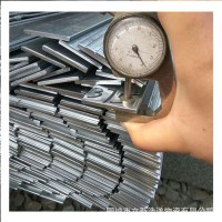 電廠專用40*4接地鍍鋅扁鋼 q235熱軋扁鐵 生產(chǎn)定制各種鍍鋅扁鋼