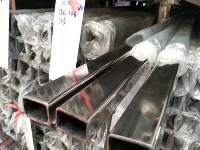 201不銹鋼矩形管20*35*0.8,304不銹鋼扁管10*50*1.0*1.2*1.5價(jià)格