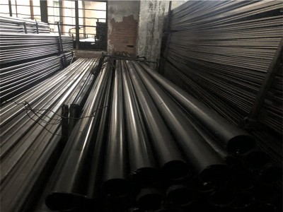 廠家黑退管 小口徑黑退焊管 現(xiàn)貨供應質(zhì)量保障