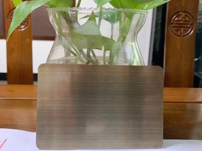 廠家供應(yīng)不銹鋼彩色板 304 201鏡面拉絲黑鈦，鈦金，古銅亂紋