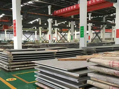 304不銹鋼熱軋板 熱軋不銹鋼板零割加工 材質(zhì)齊全