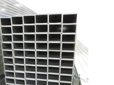 冷軋帶鋼方管 Q235防腐方矩管 大口徑規(guī)格齊全高頻焊接無縫矩形管