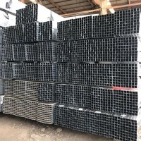 量力市場(chǎng)廠家批發(fā)鍍鋅管打圍廣告牌用50方管*1個(gè)厚 100方管*1.5厚