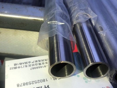 內(nèi)外光亮不銹鋼無(wú)縫管 304不銹鋼活塞缸管材 液壓油壓缸筒無(wú)縫管