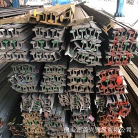 鋼軌43kg國標q235永洋攀鋼佛山鐵路道軌批發(fā)熱軋路軌行吊軌道鞍鋼